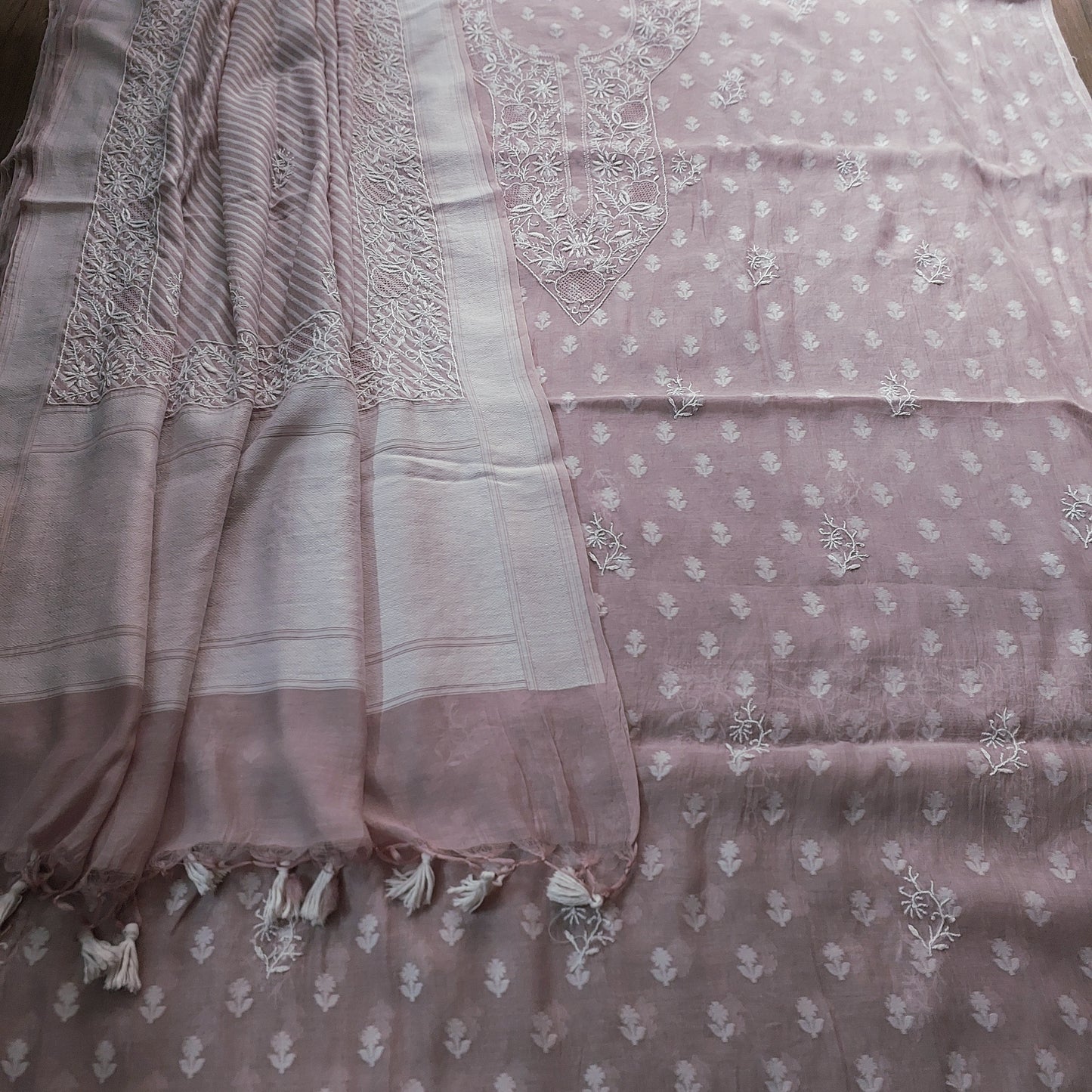 Handloom Cotton Chikankari Suit